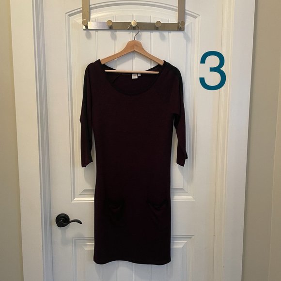 $15 Dresses/Rompers - Picture 4 of 11